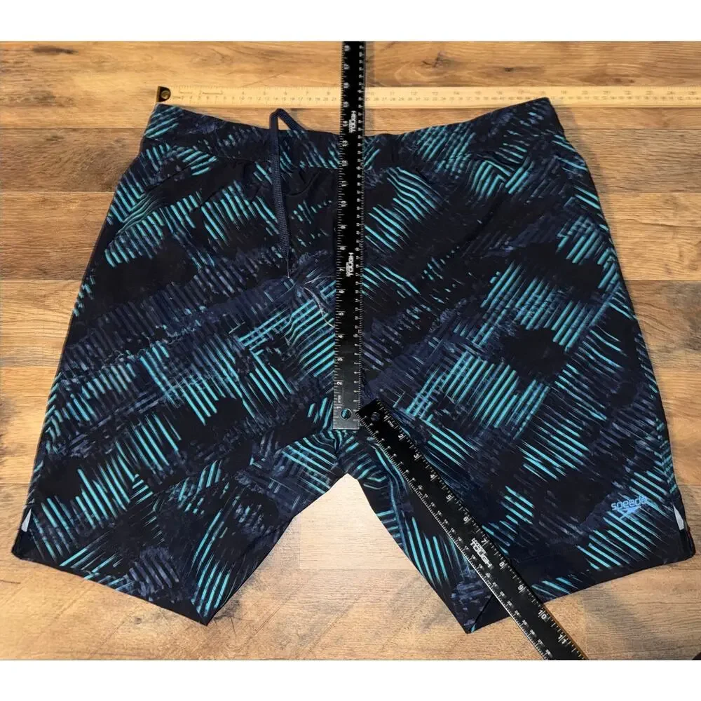 Speedo men’s hydro tech volley swim shorts